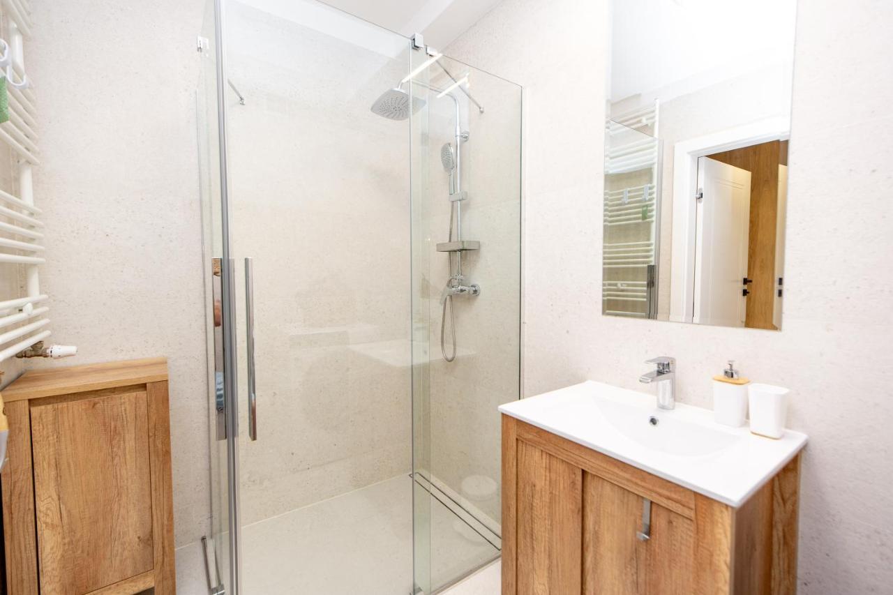 Z Jacuzzi & Sauna Chillout Apartment *